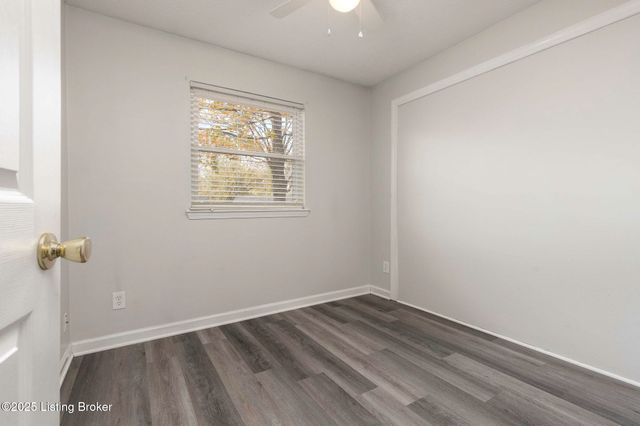 11502 Rock Bass Ct, Louisville, KY 40241