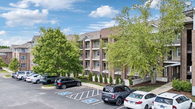2310 Elliott Ave Apt 125, Nashville, TN 37204