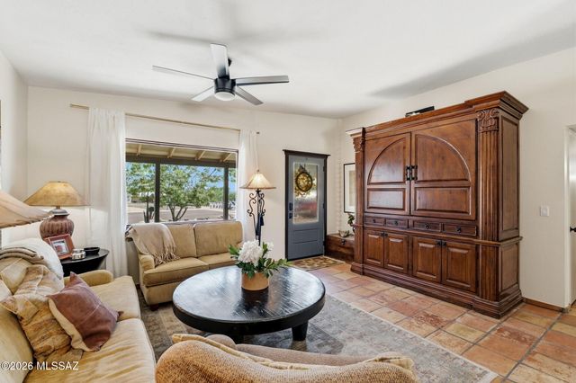 7449 N Bradley Place, Tucson, AZ 85741