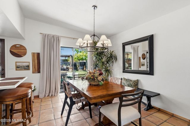 7449 N Bradley Place, Tucson, AZ 85741
