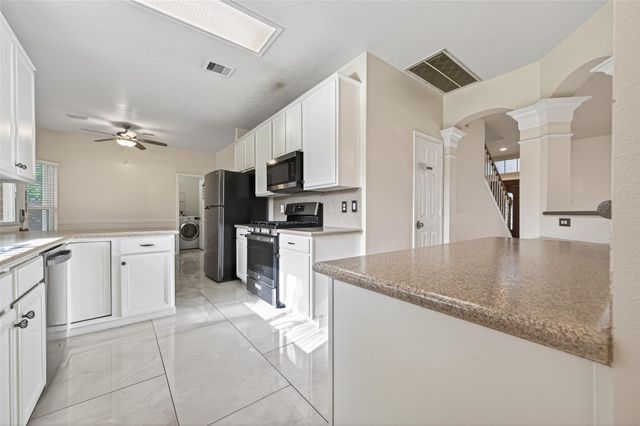 6710 Creek Village Drive, Katy, TX 77449