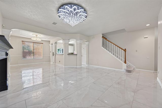 6710 Creek Village Drive, Katy, TX 77449