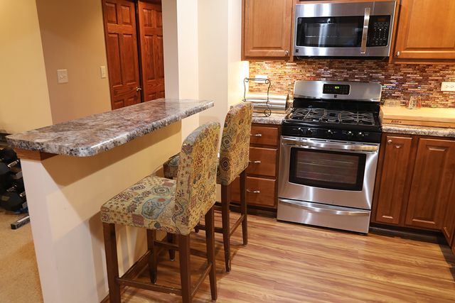 1000 Butterfield Circle E, Shorewood, IL 60404