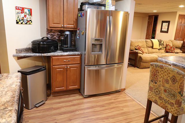 1000 Butterfield Circle E, Shorewood, IL 60404
