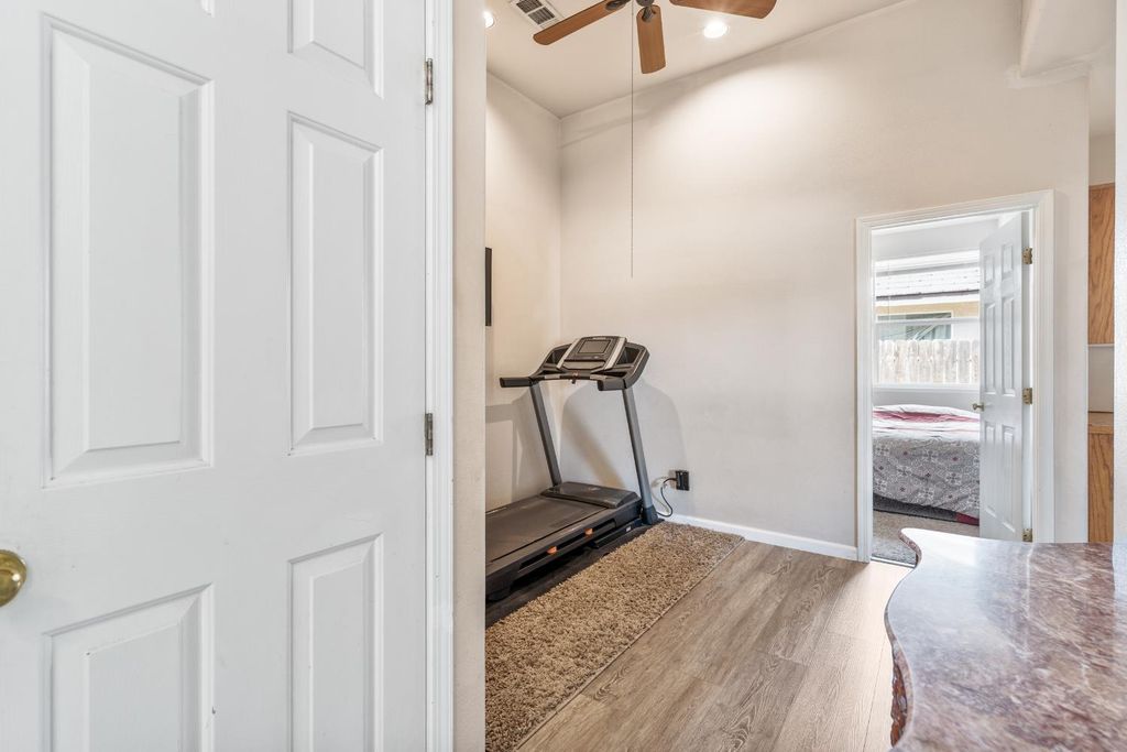 Image 23 of property listing at 1607 North Sol Court, Visalia, CA 93292