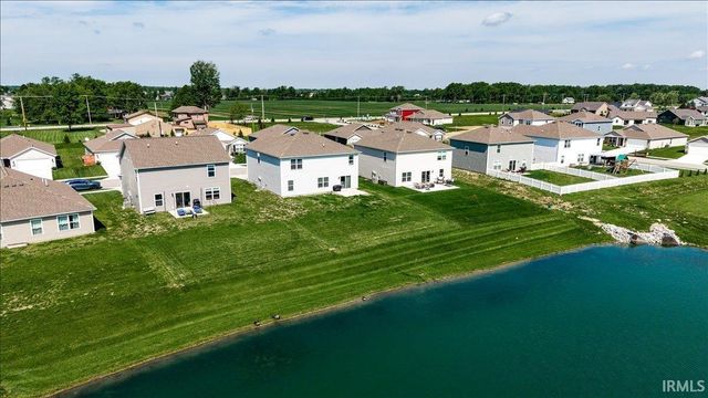 7962 Cordovan Cove, Fort Wayne, IN 46835