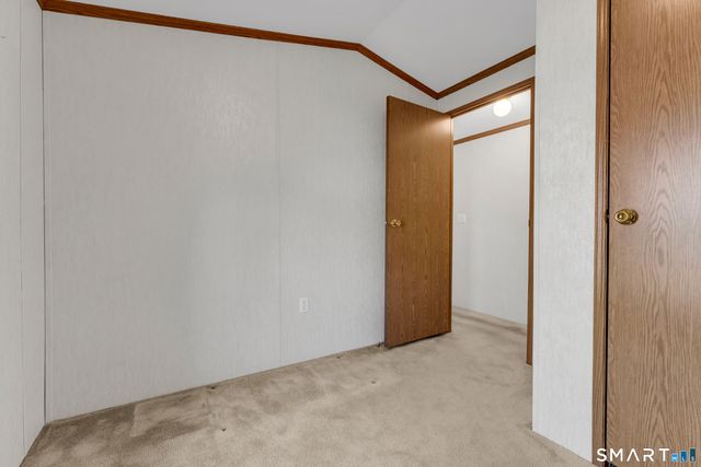 4 Maple Road, Southington, CT 06489