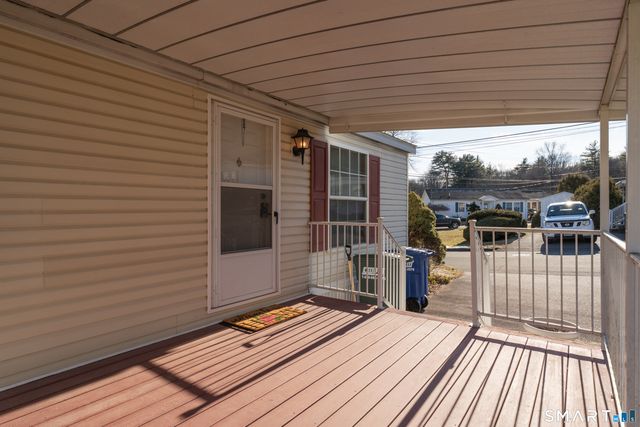 4 Maple Road, Southington, CT 06489