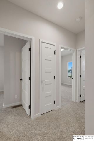 18410 Palisades Drive, Omaha, NE 68136