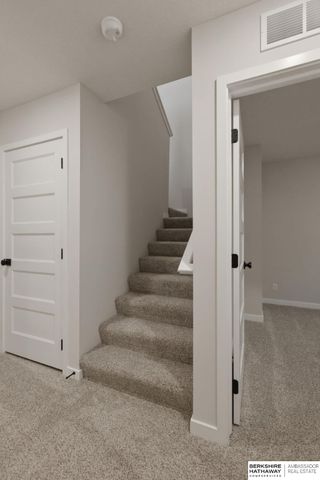 18410 Palisades Drive, Omaha, NE 68136