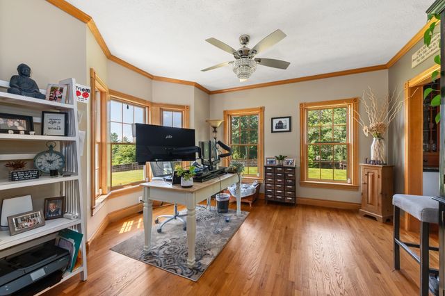 12 Pheasant Lane, New Boston, NH 03070