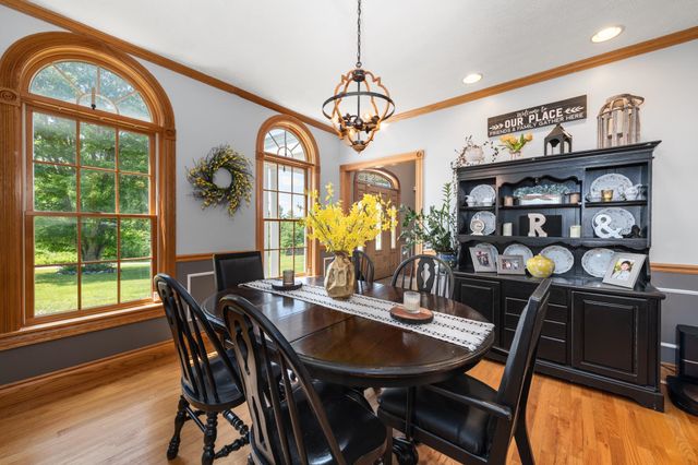 12 Pheasant Lane, New Boston, NH 03070