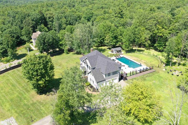 12 Pheasant Lane, New Boston, NH 03070
