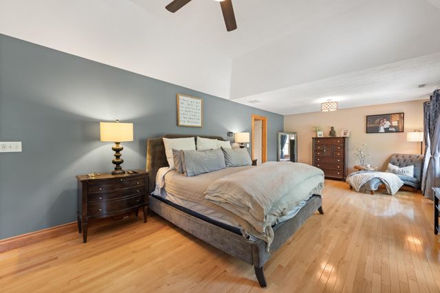 12 Pheasant Lane, New Boston, NH 03070