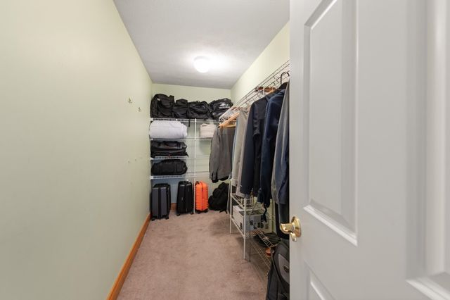 12 Pheasant Lane, New Boston, NH 03070