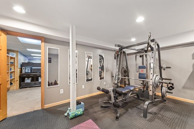 12 Pheasant Lane, New Boston, NH 03070