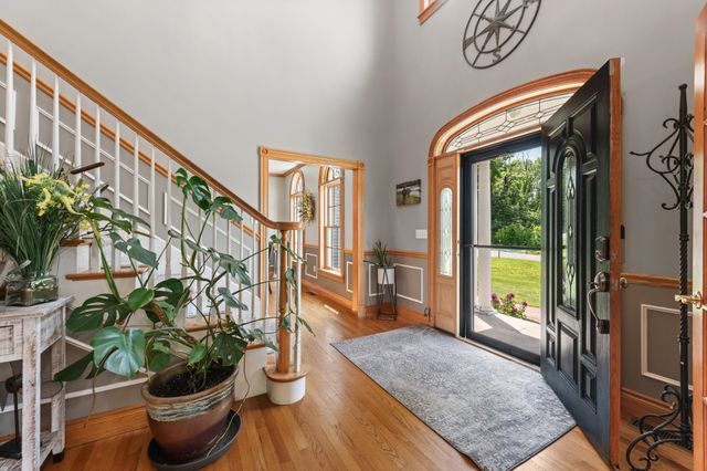 12 Pheasant Lane, New Boston, NH 03070