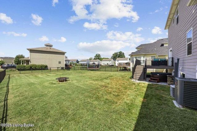 141 S River Crest, Mt Washington, KY 40047