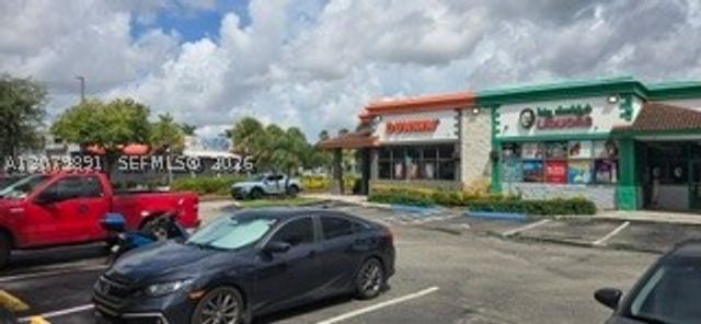 7035 Taft St, Hollywood, FL 33024