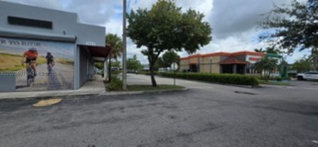 7035 Taft St, Hollywood, FL 33024