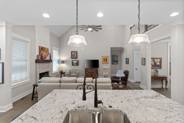 108 Settlers Trce, Tullahoma, TN 37388