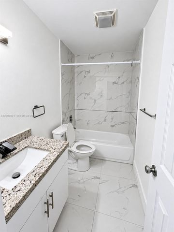 6831 Sheridan Street, Hollywood, FL 33024