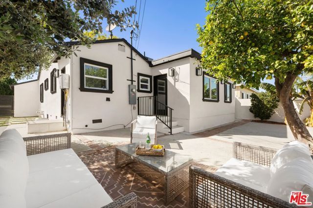 6160 Shoshone Avenue, Encino (los Angeles), CA 91316
