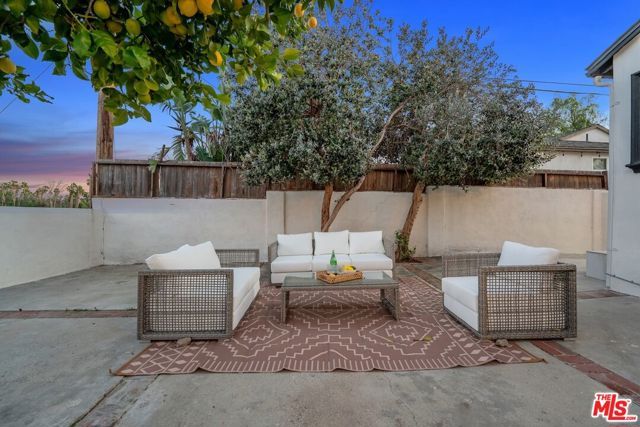 6160 Shoshone Avenue, Encino (los Angeles), CA 91316