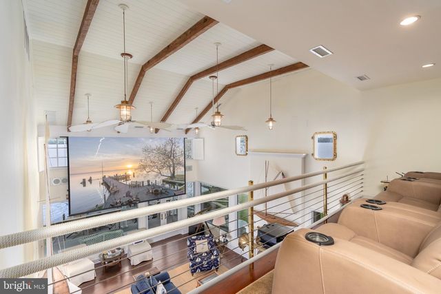 7831 SOUTHDOWN RD, Alexandria, VA 22308