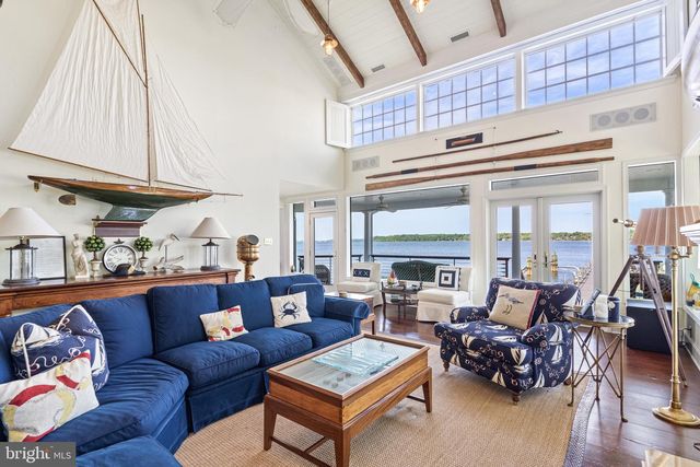 7831 SOUTHDOWN RD, Alexandria, VA 22308