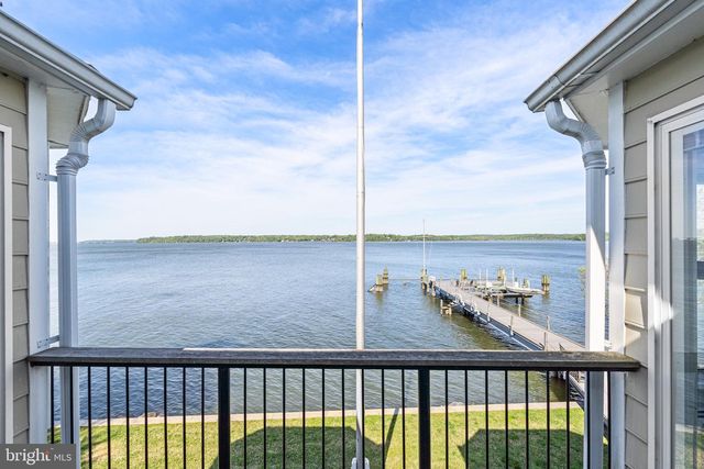 7831 SOUTHDOWN RD, Alexandria, VA 22308