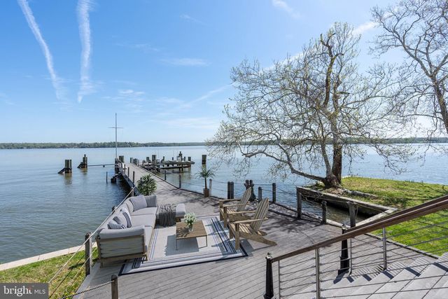 7831 SOUTHDOWN RD, Alexandria, VA 22308