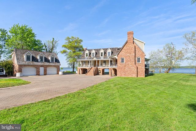 7831 SOUTHDOWN RD, Alexandria, VA 22308