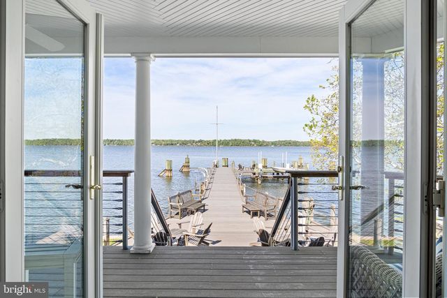 7831 SOUTHDOWN RD, Alexandria, VA 22308