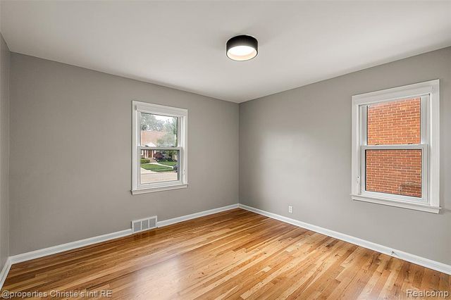 3022 N Blair Avenue, Royal Oak, MI 48073