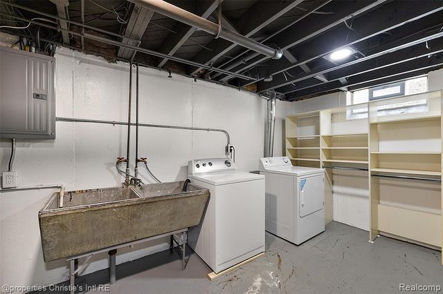 3022 N Blair Avenue, Royal Oak, MI 48073