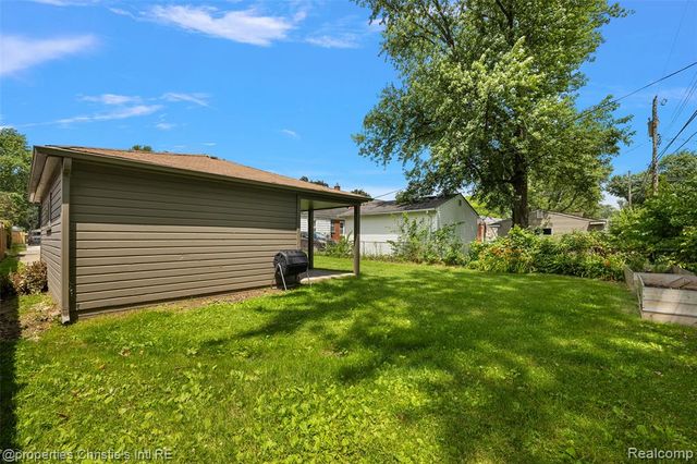 3022 N Blair Avenue, Royal Oak, MI 48073