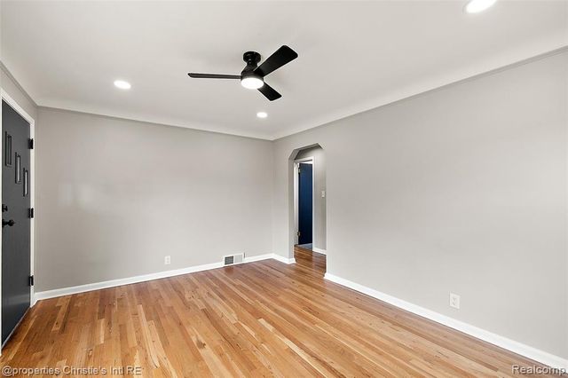3022 N Blair Avenue, Royal Oak, MI 48073