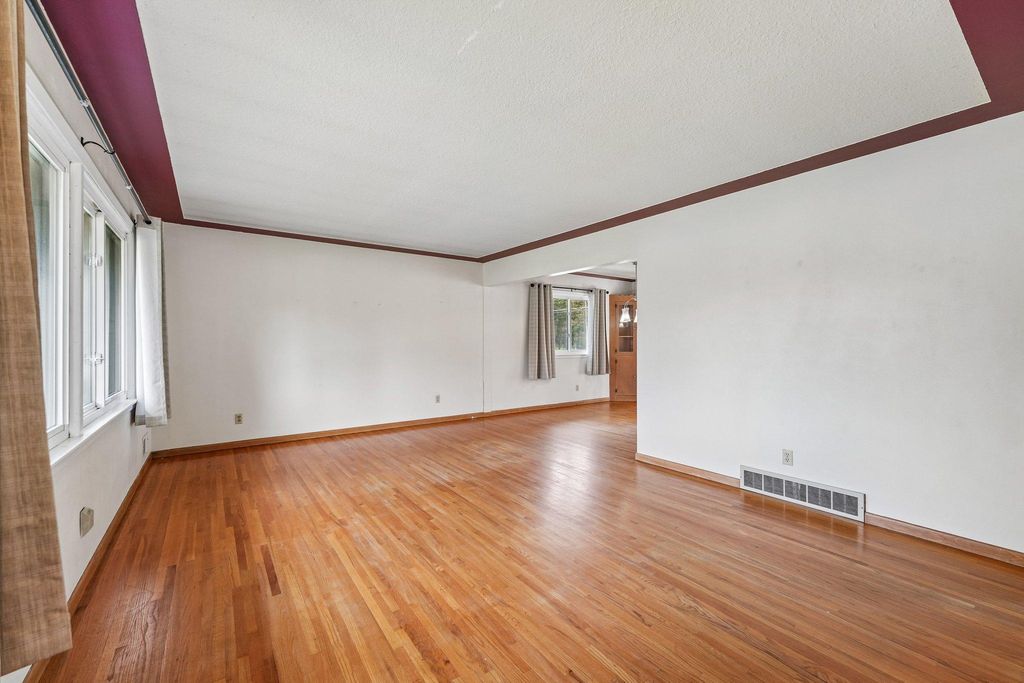 585 9th Street N, Bayport, MN 55003 — photo 4