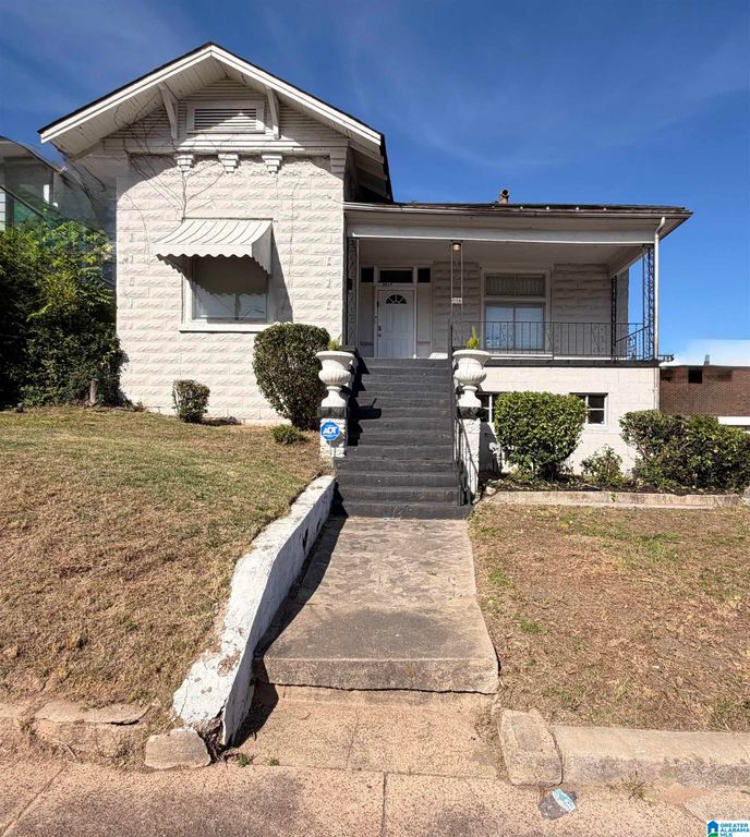3017 ENSLEY AVENUE, Birmingham, AL 35208