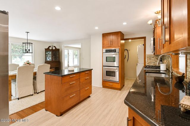 85 Swartzel Drive, Middletown, NJ 07748