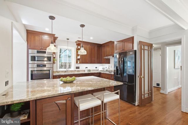 6424 BROAD ST, Bethesda, MD 20816