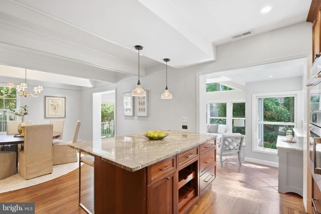 6424 BROAD ST, Bethesda, MD 20816