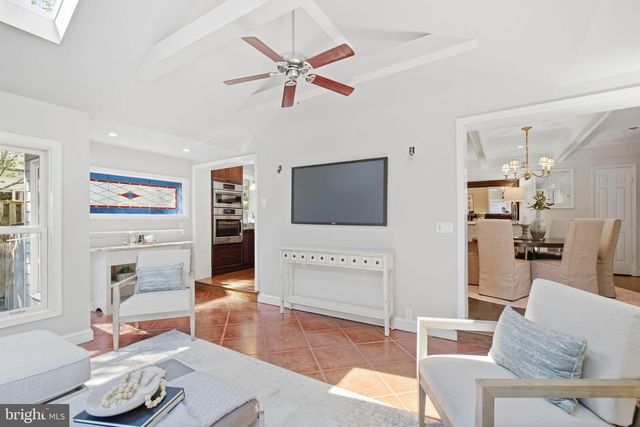 6424 BROAD ST, Bethesda, MD 20816