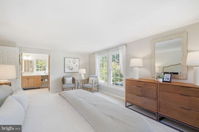 6424 BROAD ST, Bethesda, MD 20816