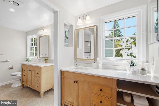 6424 BROAD ST, Bethesda, MD 20816