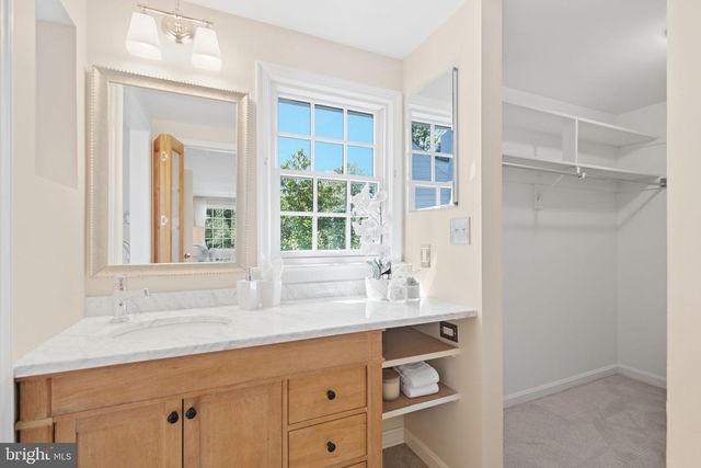 6424 BROAD ST, Bethesda, MD 20816