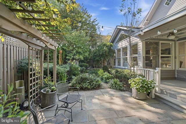 6424 BROAD ST, Bethesda, MD 20816