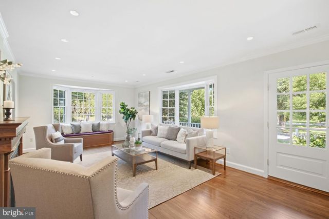 6424 BROAD ST, Bethesda, MD 20816