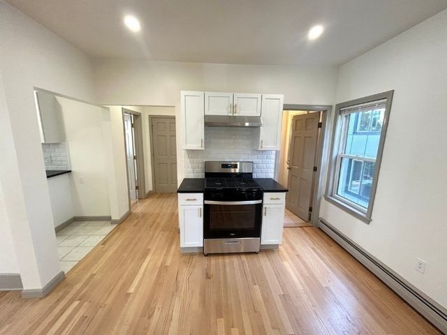 116 Prospect Street 1, Somerville, MA 02143